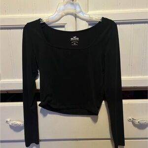 Hollister Black Long Sleeve Scoop-Neck Crop Top